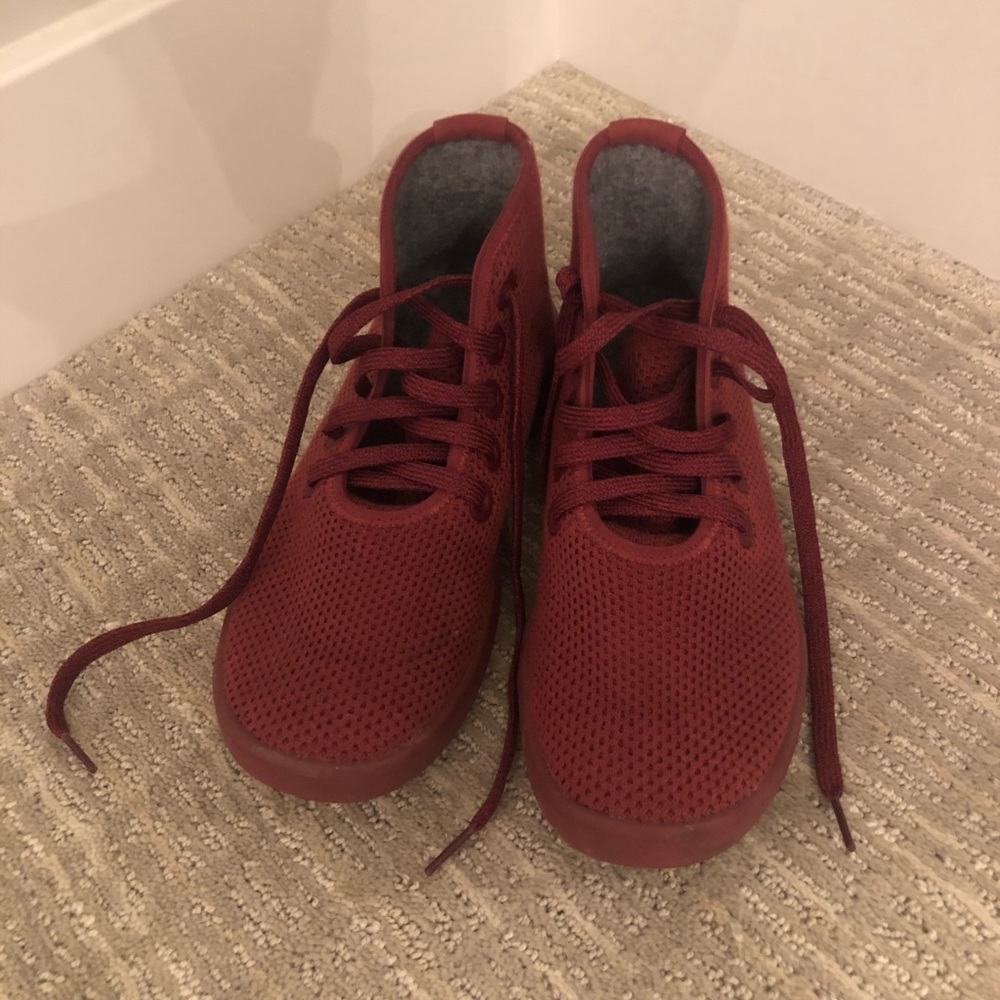 Allbirds tree toppers